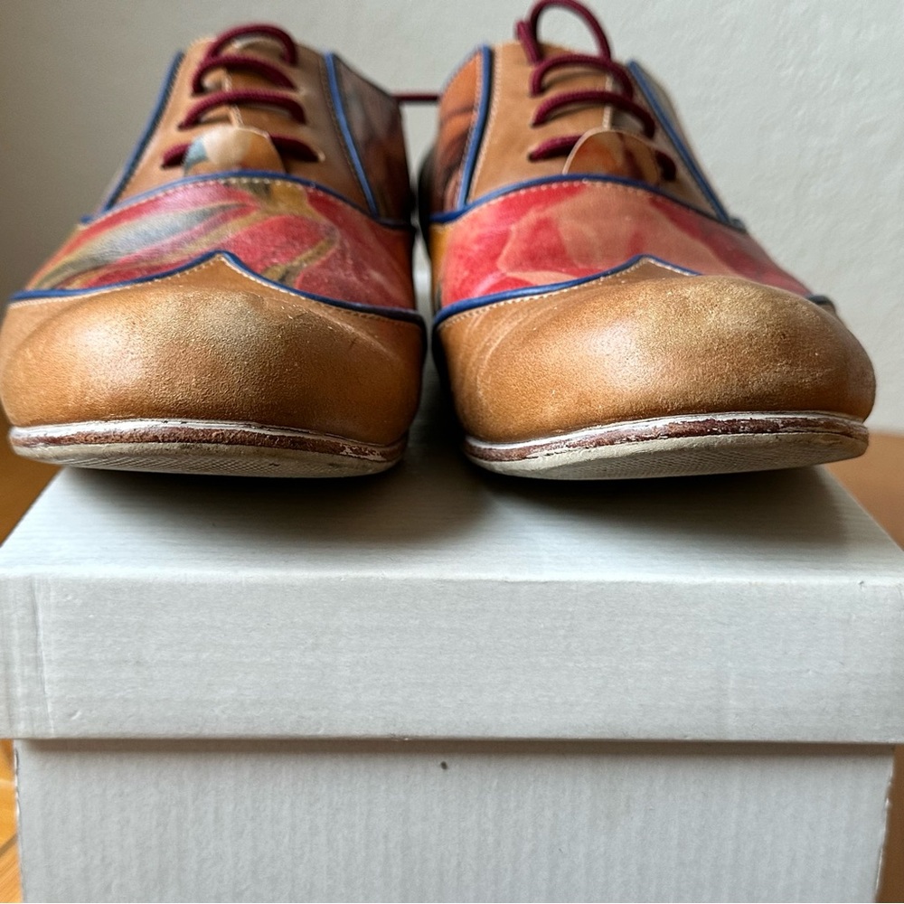 John Fluevog Oxford - Picture 5 of 11